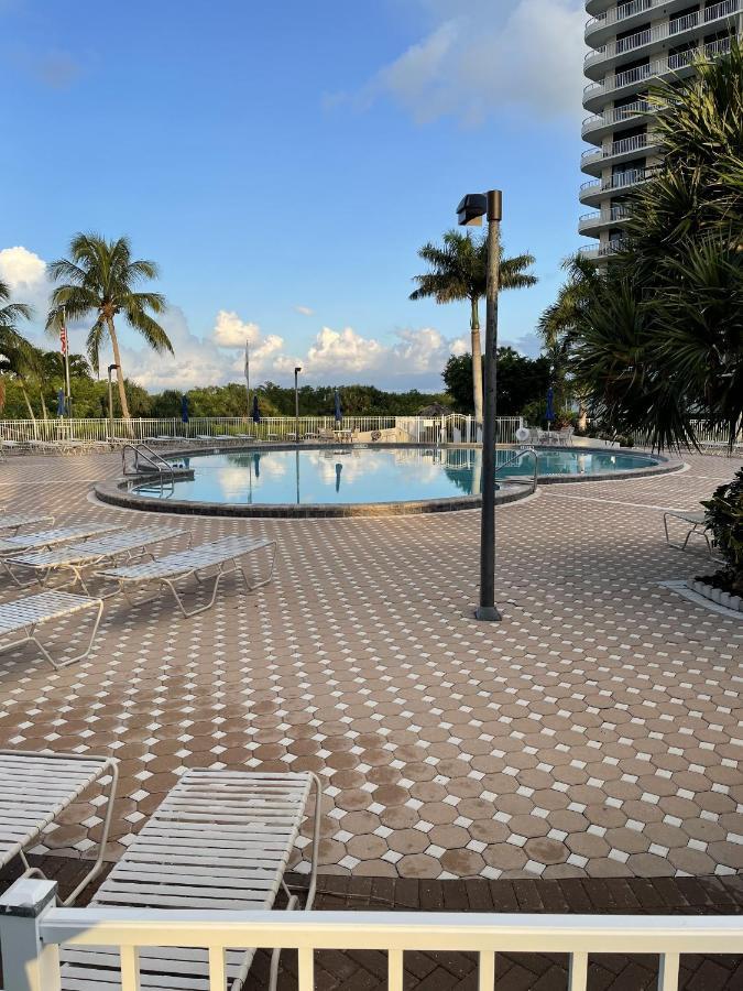Beach Front Condo In Paradise Marco Island Buitenkant foto